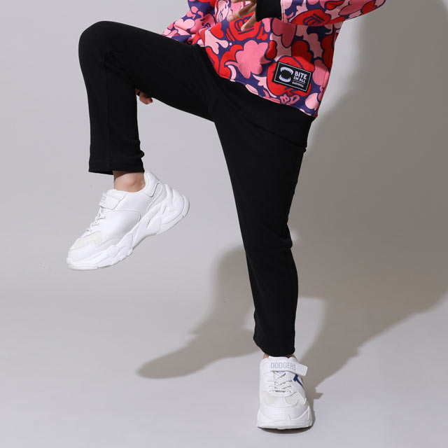 9/5NEW 【ネコポス】対応可 ウルトラストレッチパンツ [無地